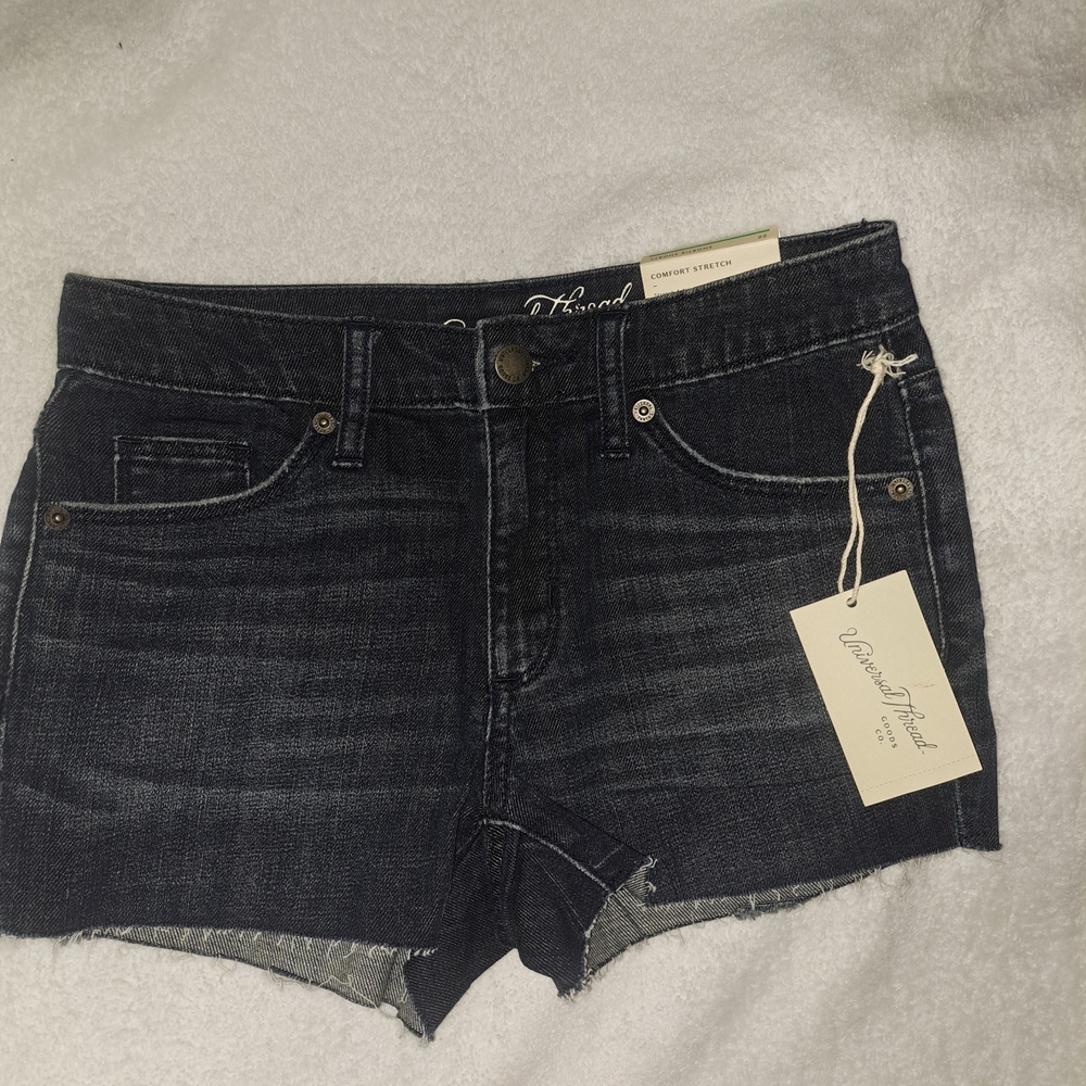 Nwt Universal Threads Shortie Shorts Blue Jean Distressed Hem